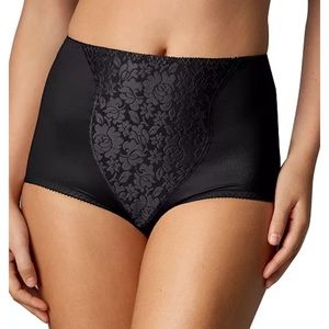 Bali 2 Pairs Black Light Control Shaping Briefs Style# X372 Size M NWT